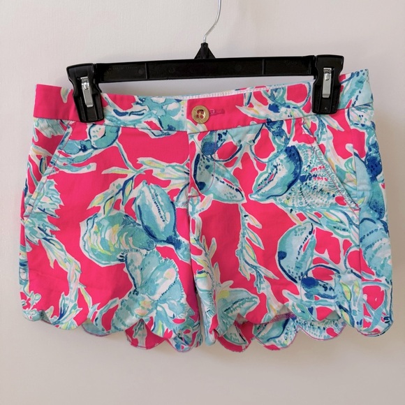 Lilly Pulitzer Coastal Chic Scalloped Buttercup It’s Summer Somewhere 5” Shorts - Picture 5 of 14